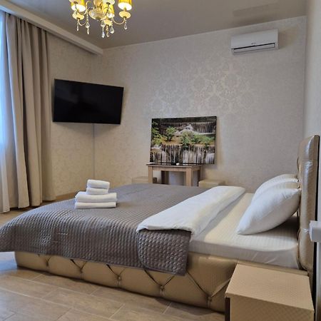 Viktoriya Family 2 Country Complex Guest House Kiev Bagian luar foto